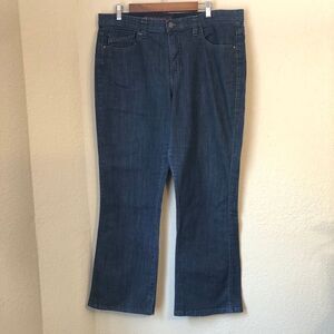 Lee Most Comfortable Jean Embellished Pockets Dark Wash Flare Leg 90s Style